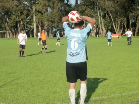 Chicho en el lateral